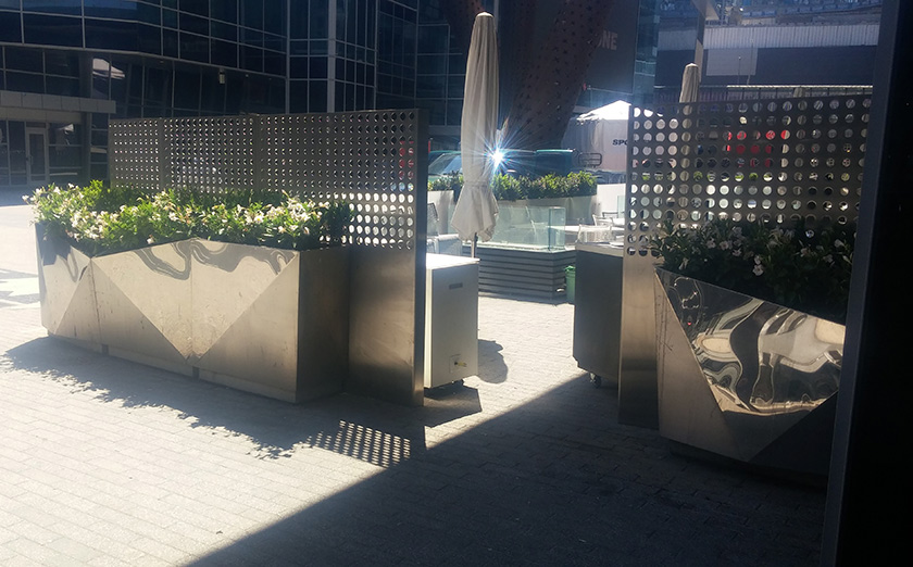 Wind Screens, Aria Restaurant